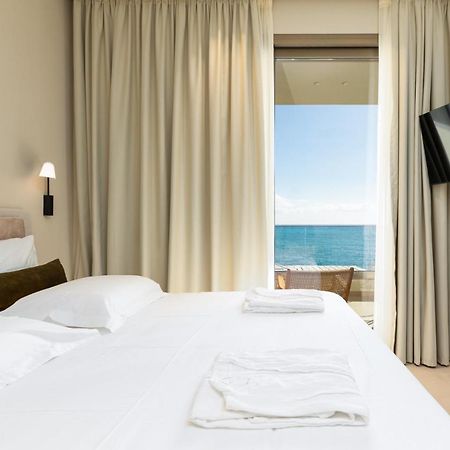 Kales Sea View Suites Ierápetra エクステリア 写真