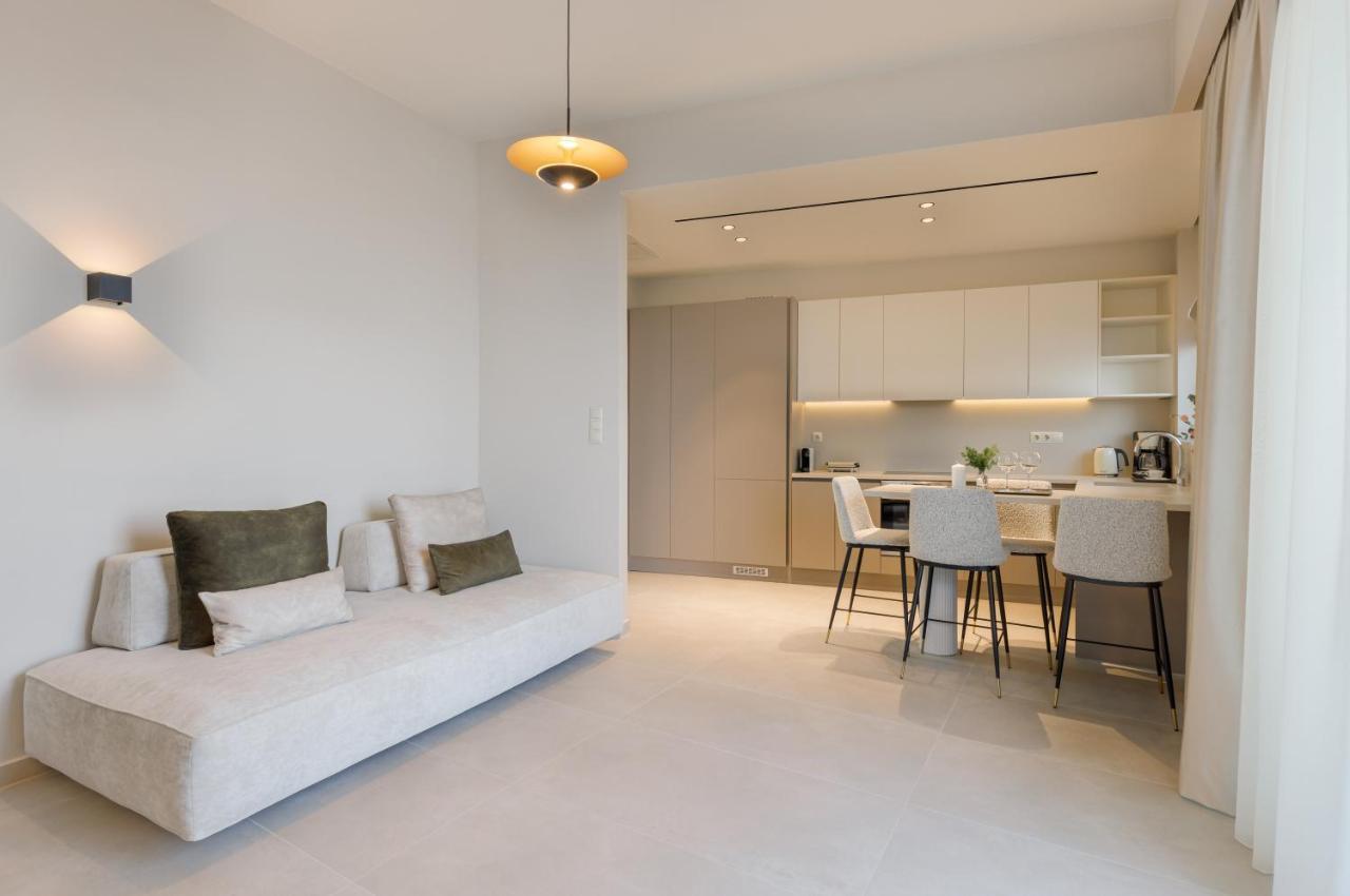 Kales Sea View Suites Ierápetra エクステリア 写真