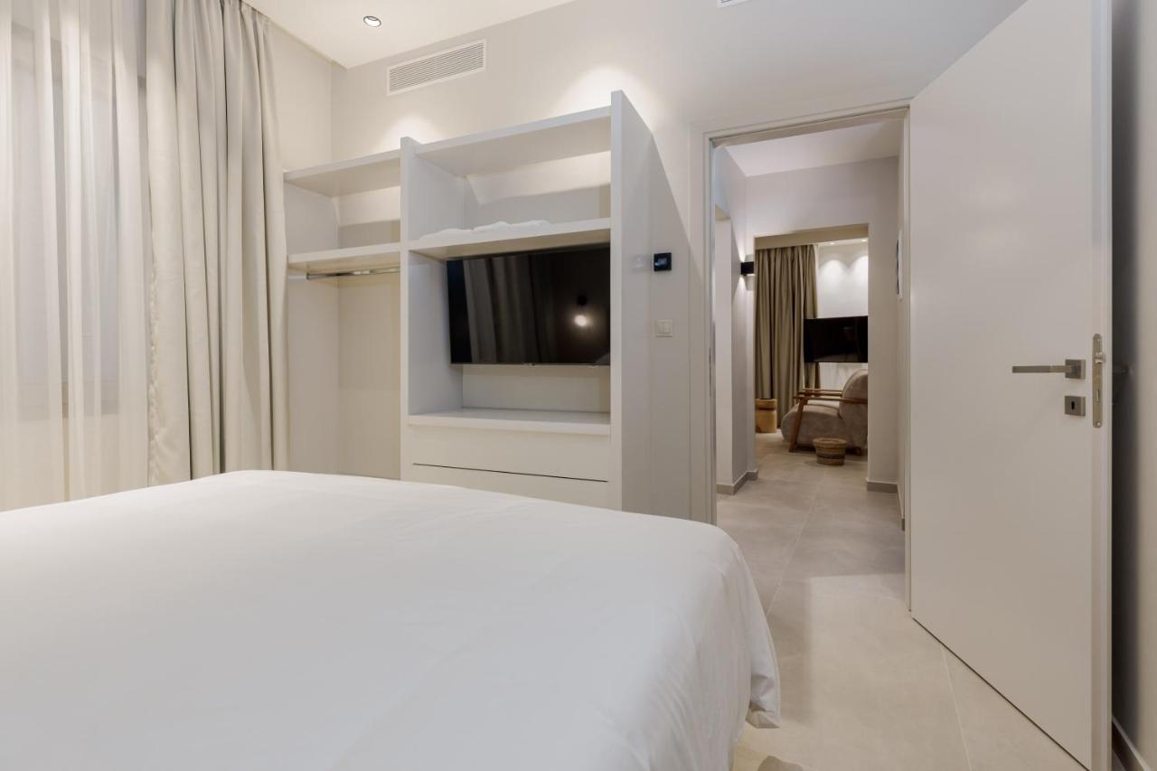 Kales Sea View Suites Ierápetra エクステリア 写真
