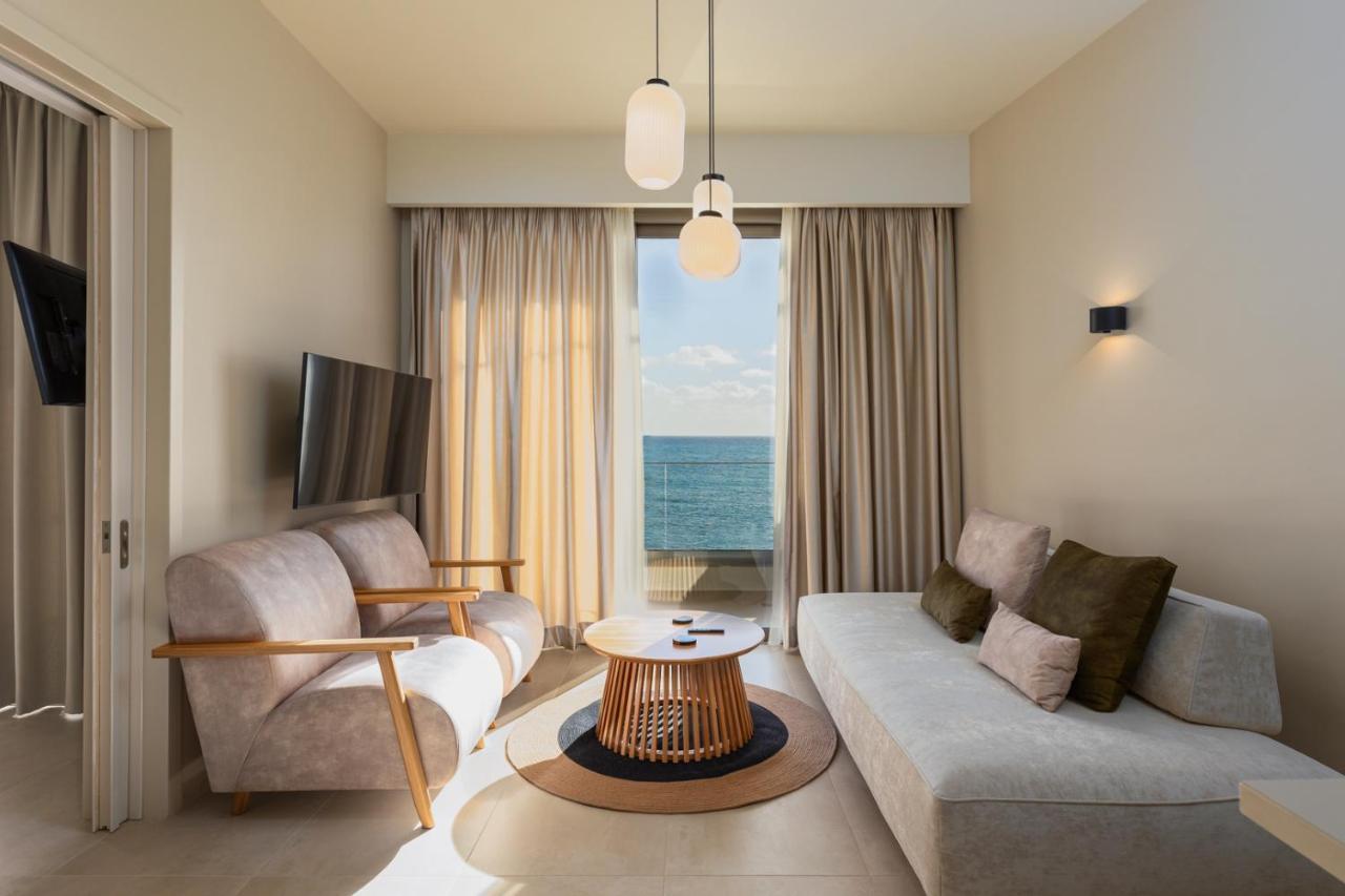 Kales Sea View Suites Ierápetra エクステリア 写真