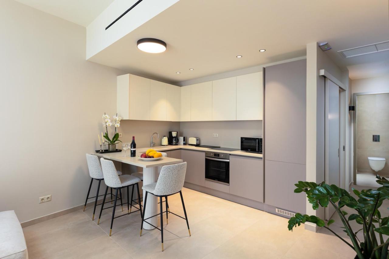 Kales Sea View Suites Ierápetra エクステリア 写真