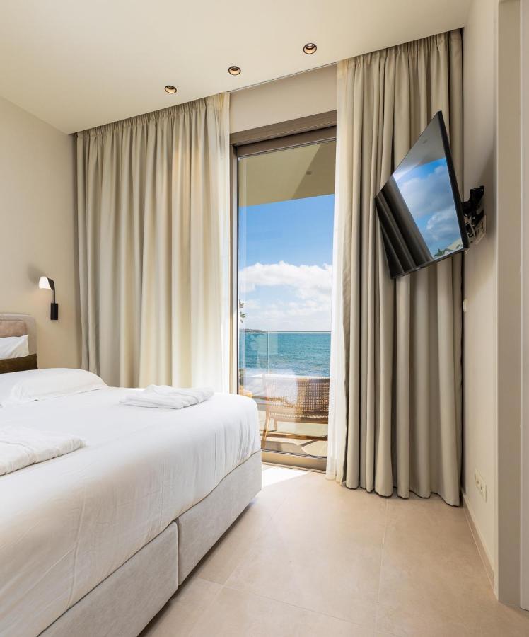Kales Sea View Suites Ierápetra エクステリア 写真