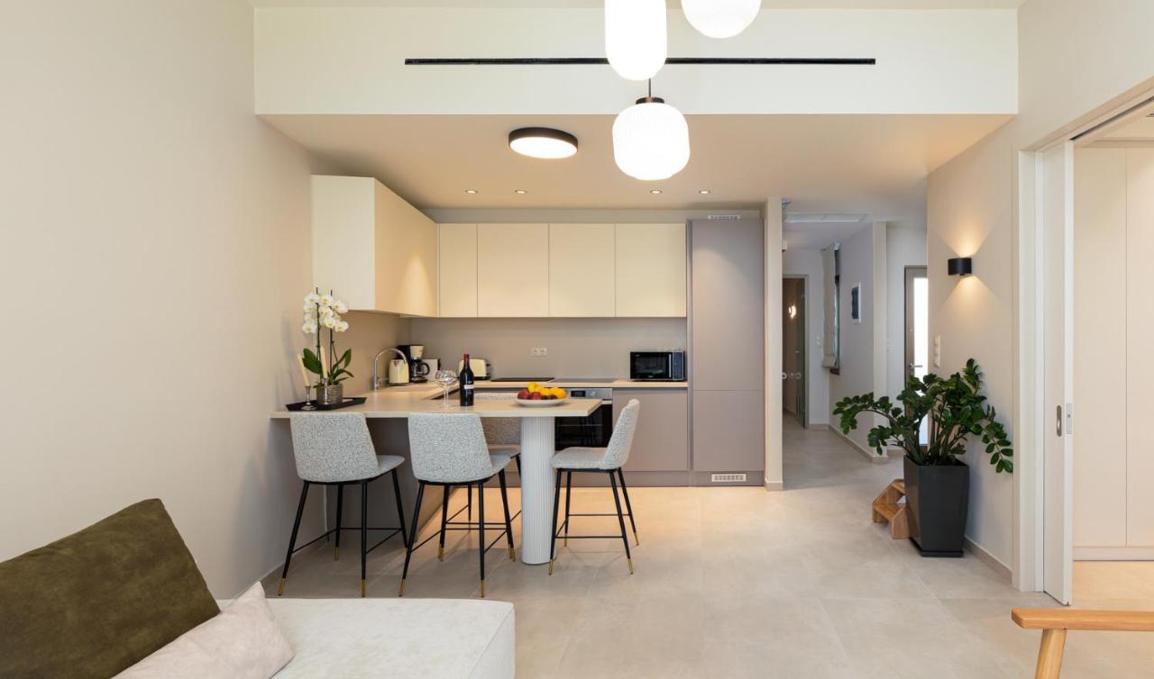 Kales Sea View Suites Ierápetra エクステリア 写真